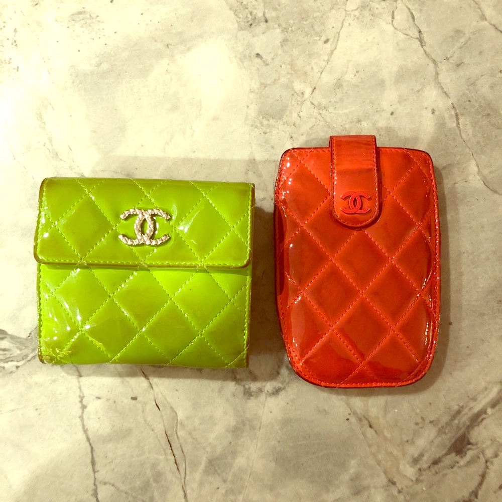 Chanel wallet and card/phone case - used with ❤️